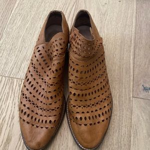 Leather Ankle Boots by Seychelles